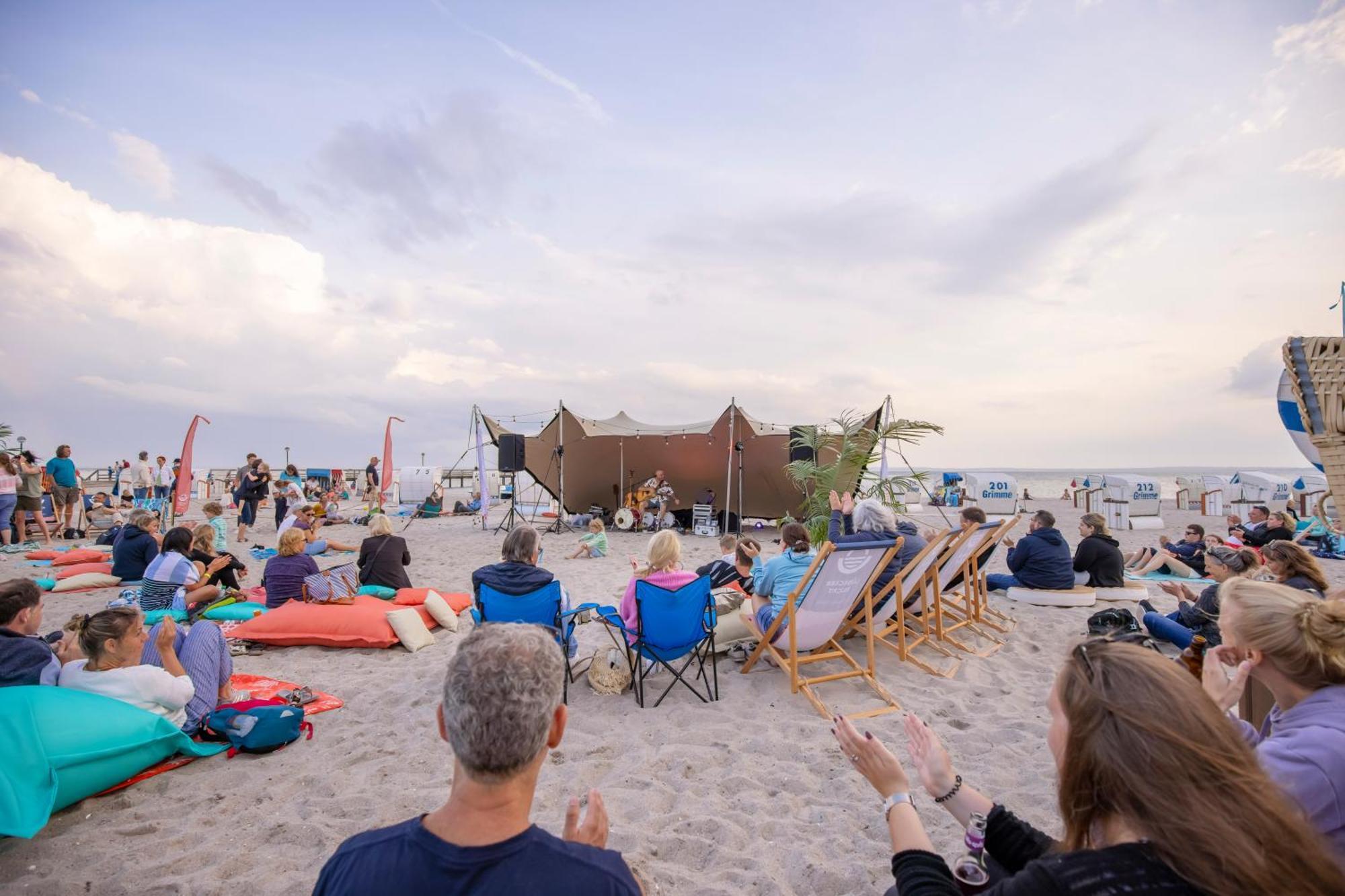 Gemuetliche Ferienresidenz Mit Meerblick Ueber Die Wundervolle Luebecker Bucht Timmendorfer Strand Luaran gambar